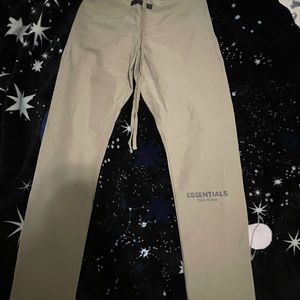 Women’s Essentials size xxs track pants